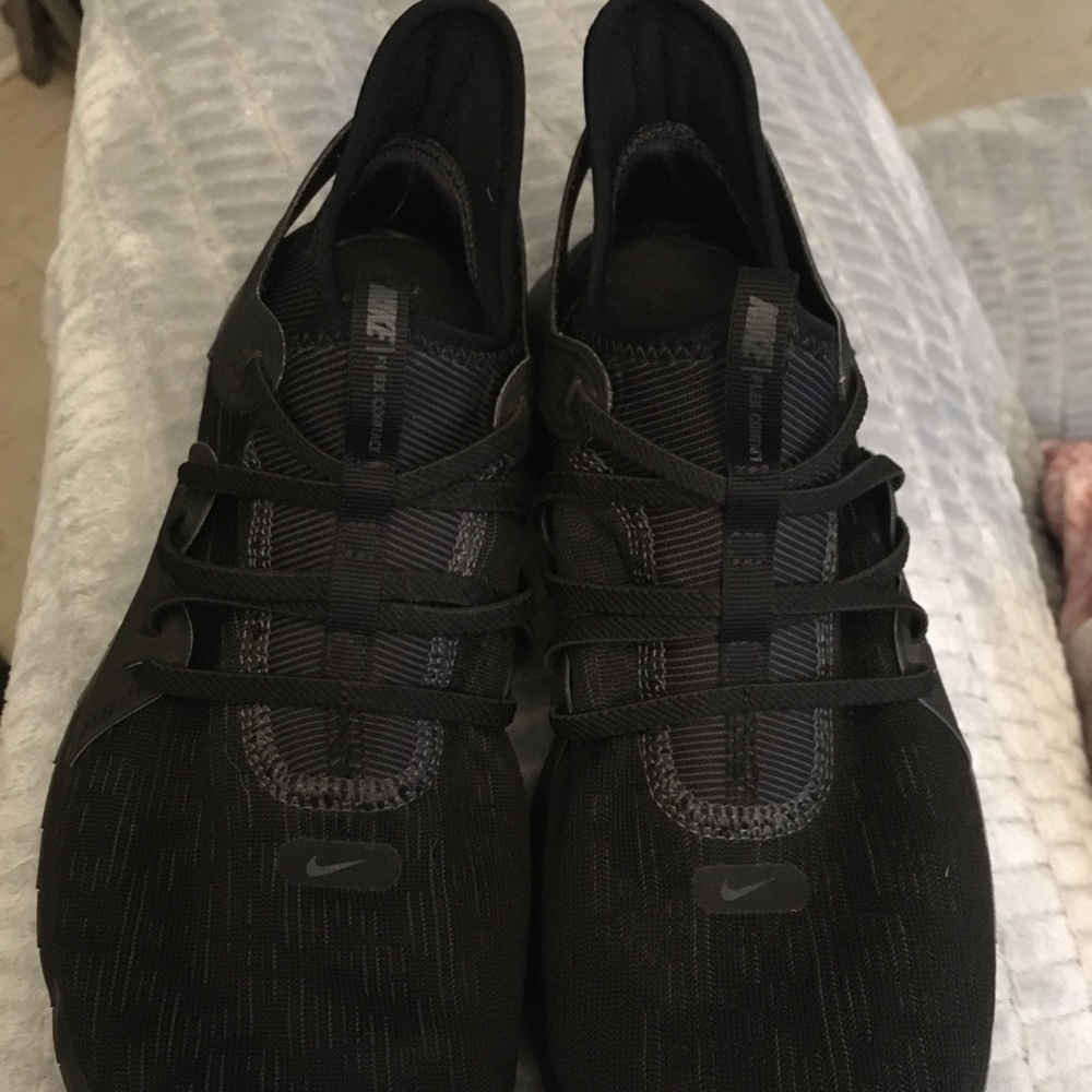 Women Nike offset contact three 2019